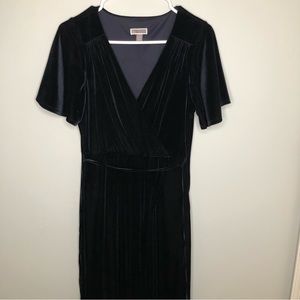 Chelsea28 Navy Velvet Dress